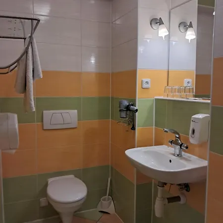 Garni Rambousek Hotell