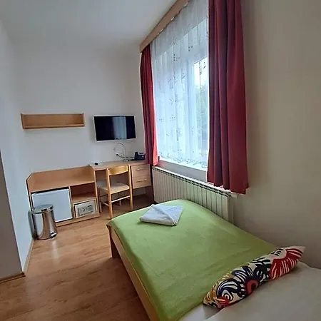Garni Rambousek Hotel