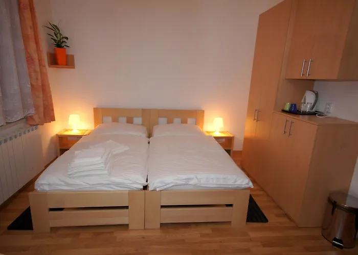 Garni Rambousek 3* Prague