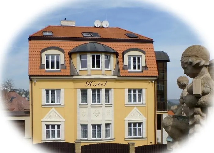 Garni Rambousek 3* Prague