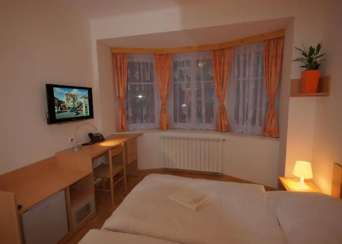 Garni Rambousek 3* Praga